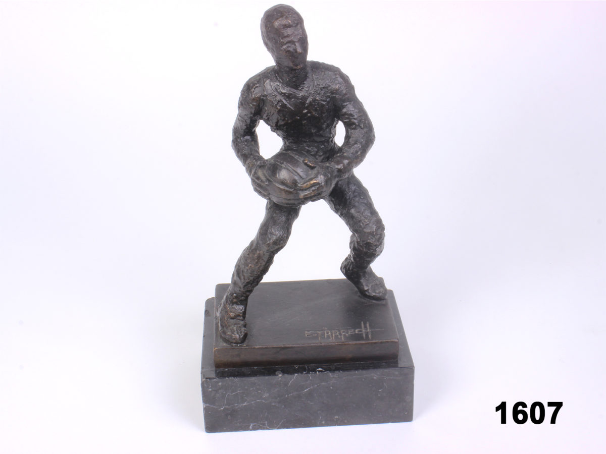 Modern Bronze By E. Tarrech