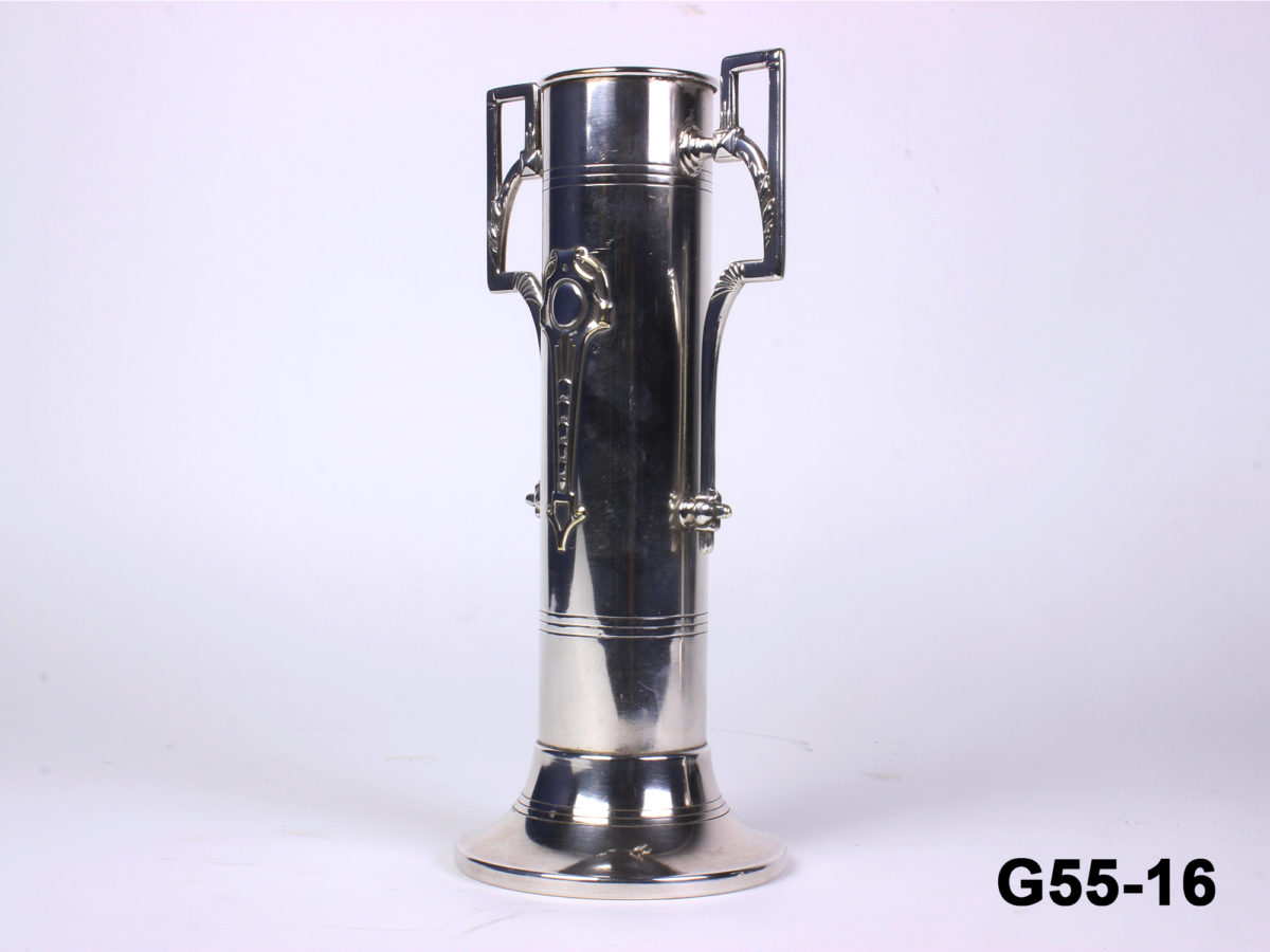 Pair of Art Nouveau Vases - Image 2