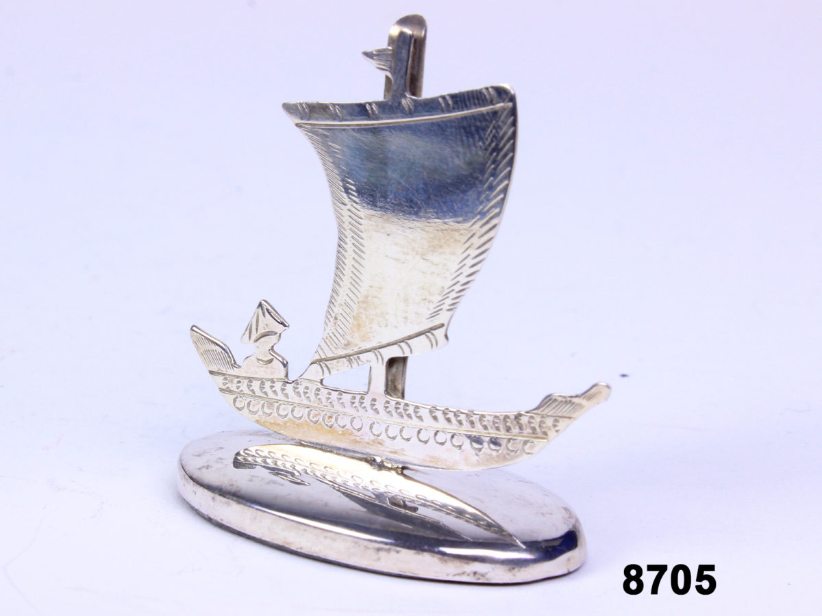 4 Silver Place Setting Holders - Image 3