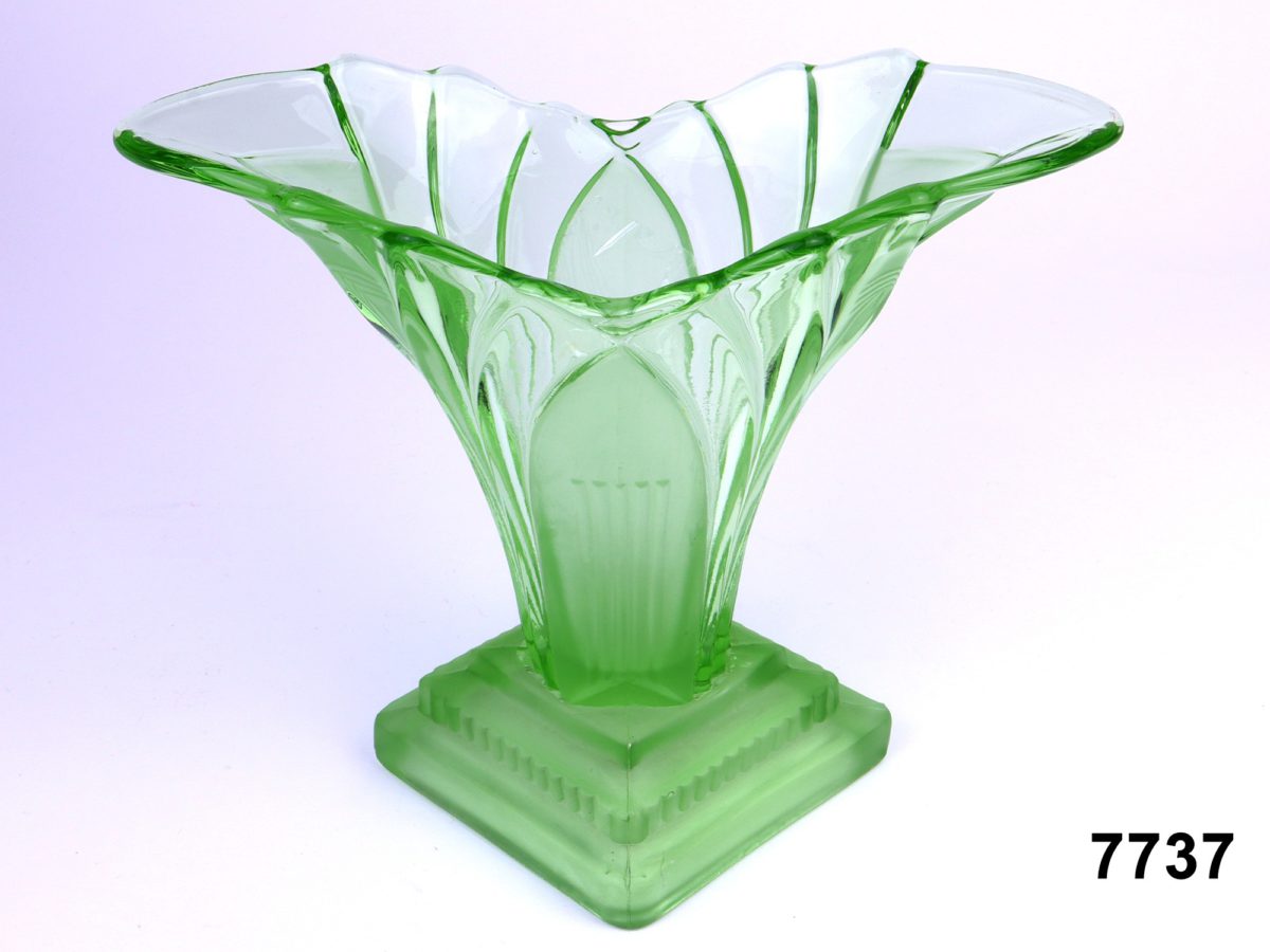 30s Deco Glass Vase - Image 2