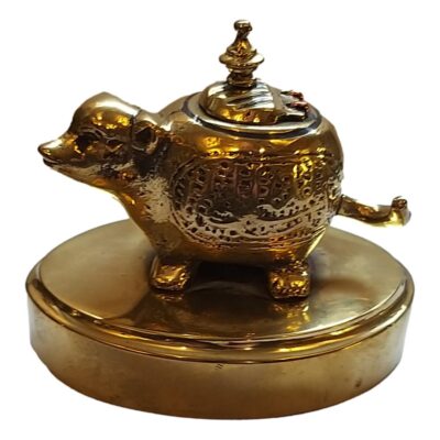 19th Century c1890 Indian Sloth Bear, Good Condition For Age. COLLECT FROM STORE ONLY. Main photo of inkwell seen from the side with sloths head facing left of photo.