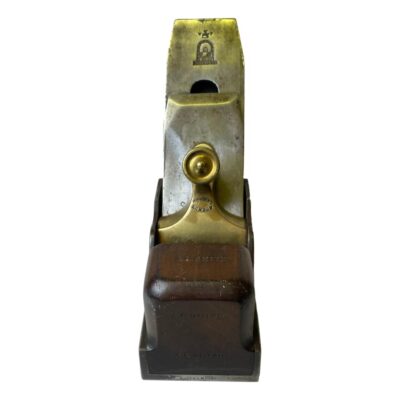 Norris number 13 woodworking plane. A fine example of a quality woodworking tool, this Norris number 13 plane is in excellent condition with very little sign of wear. Pre WWI woodworking plane with rosewood handles and infills. The Rolls Royce of woodworking tools! Heavy item for collection in store only. Photo looking at the plane from the front and straight on.